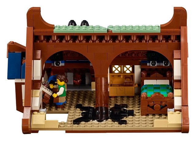 LEGO 21325 Medieval Blacksmith 5702016911985 BRICKshop LEGO